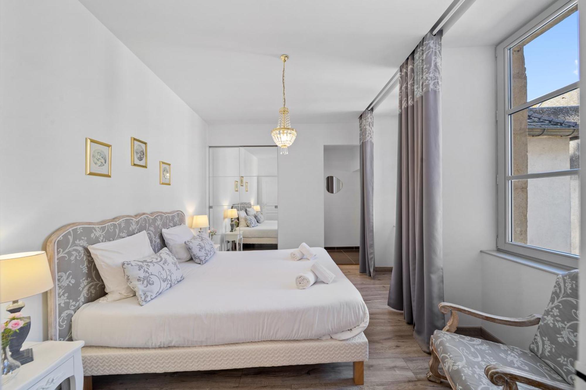 Le Beau Carnot - Appartement En Hypercentre De Beaune Beaune  Esterno foto