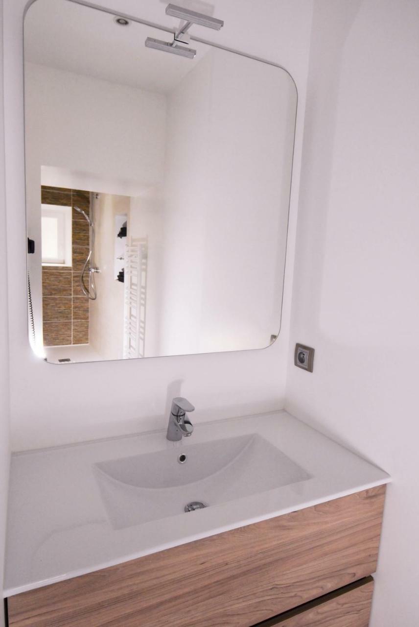 Le Beau Carnot - Appartement En Hypercentre De Beaune Beaune  Esterno foto